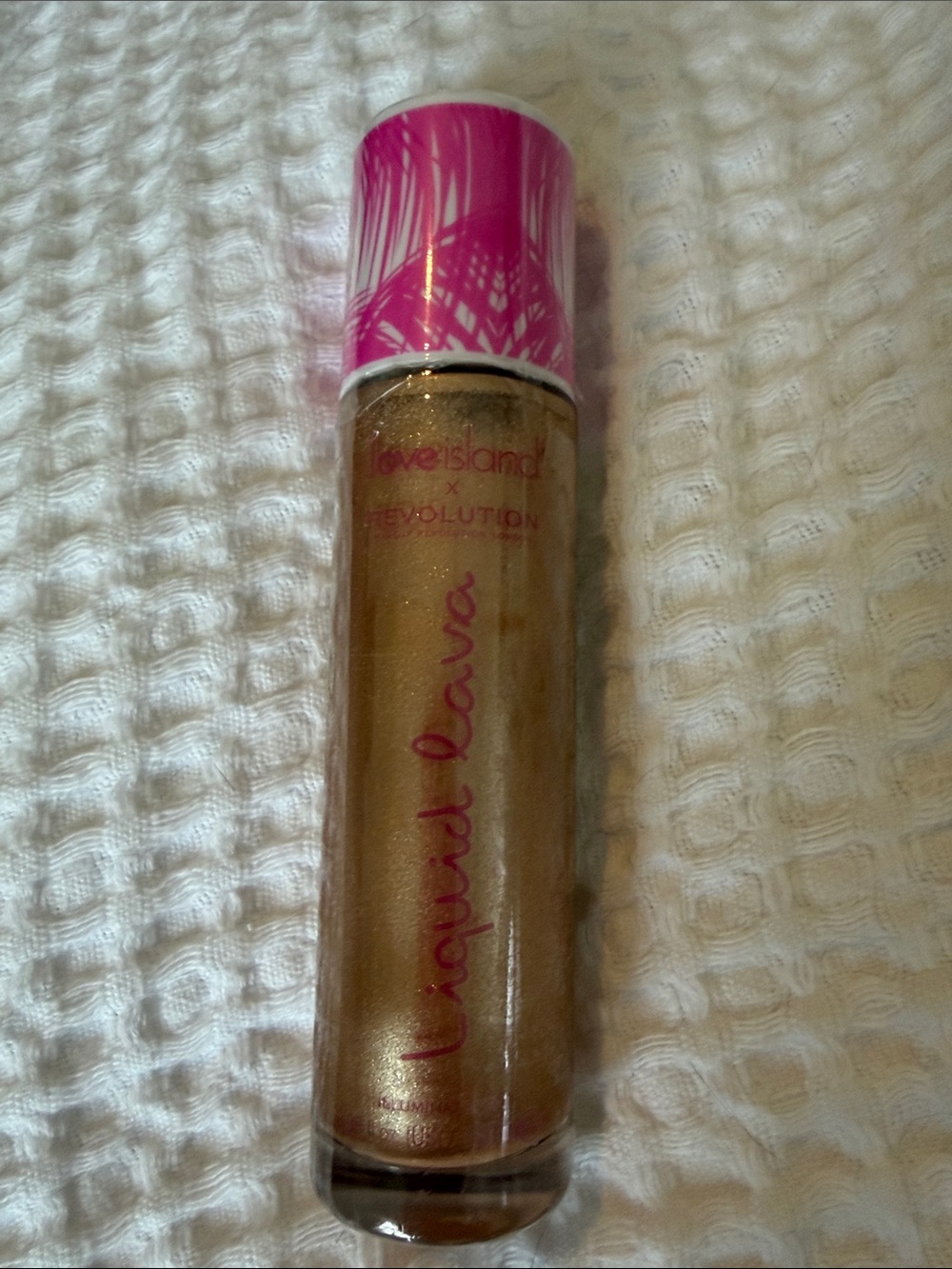 Love Island x Revolution Liquid Lava Shimmer Gloss - Gold New